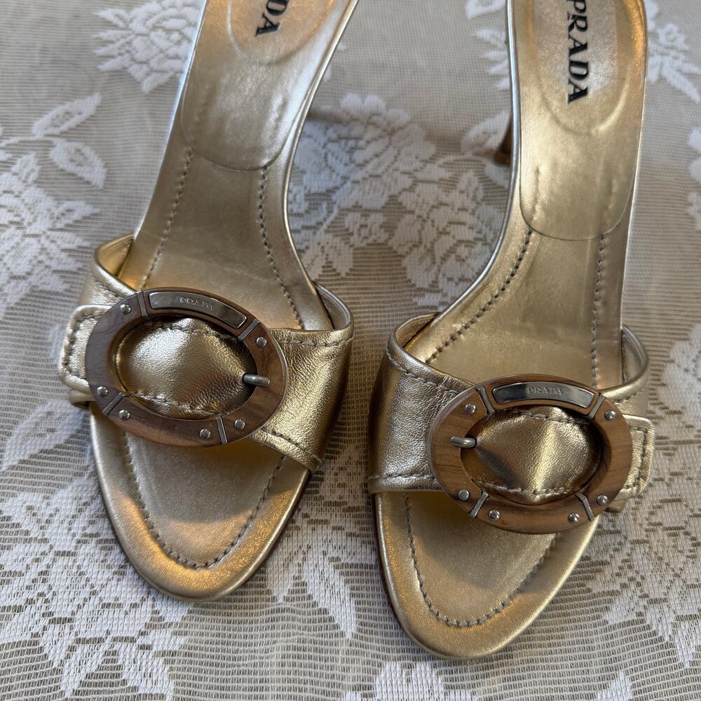 Vintage Prada Gold Metallic Buckle Heels Size 40 / US 9 - Picture 2 of 7